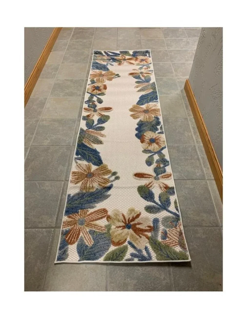 Nourison Modern Floral Border Indoor/Outdoor Runner Rug 2'2